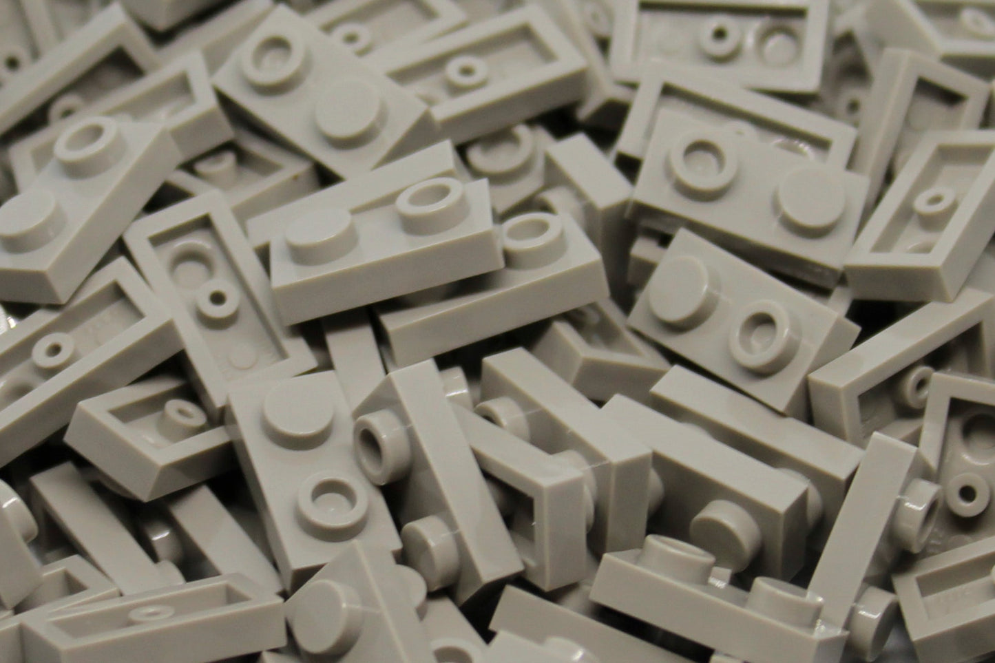 1X2X1/3 Stud Bricks 200 Pack (Light Gray)