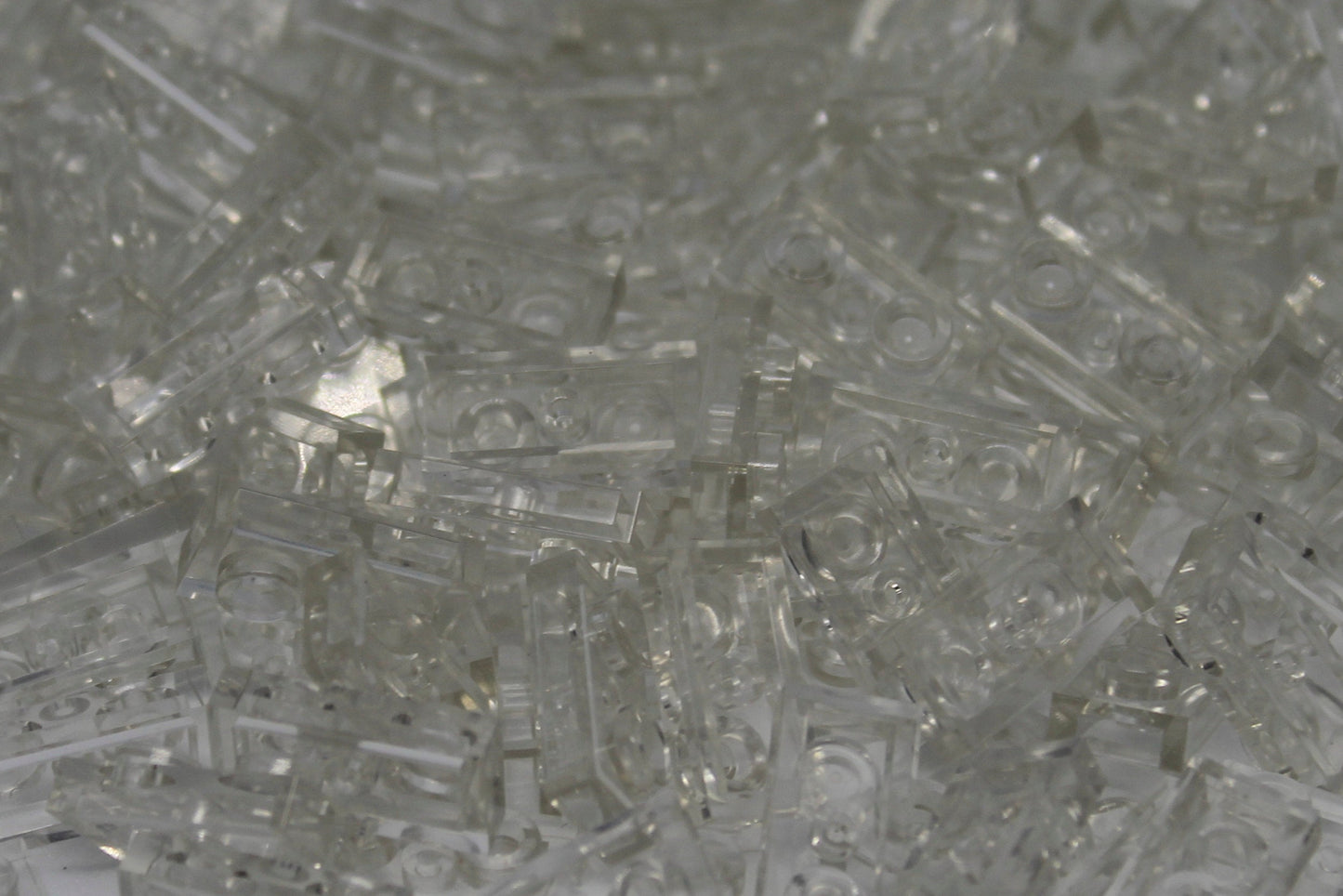 1X2X1/3 Stud Bricks 200 Pack (Clear)