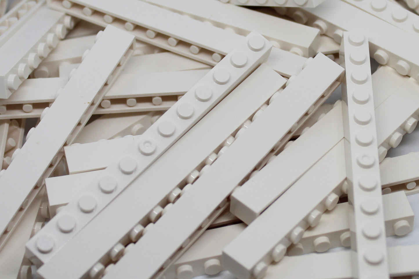 1x12 Stud Bricks 80 Pack (White)