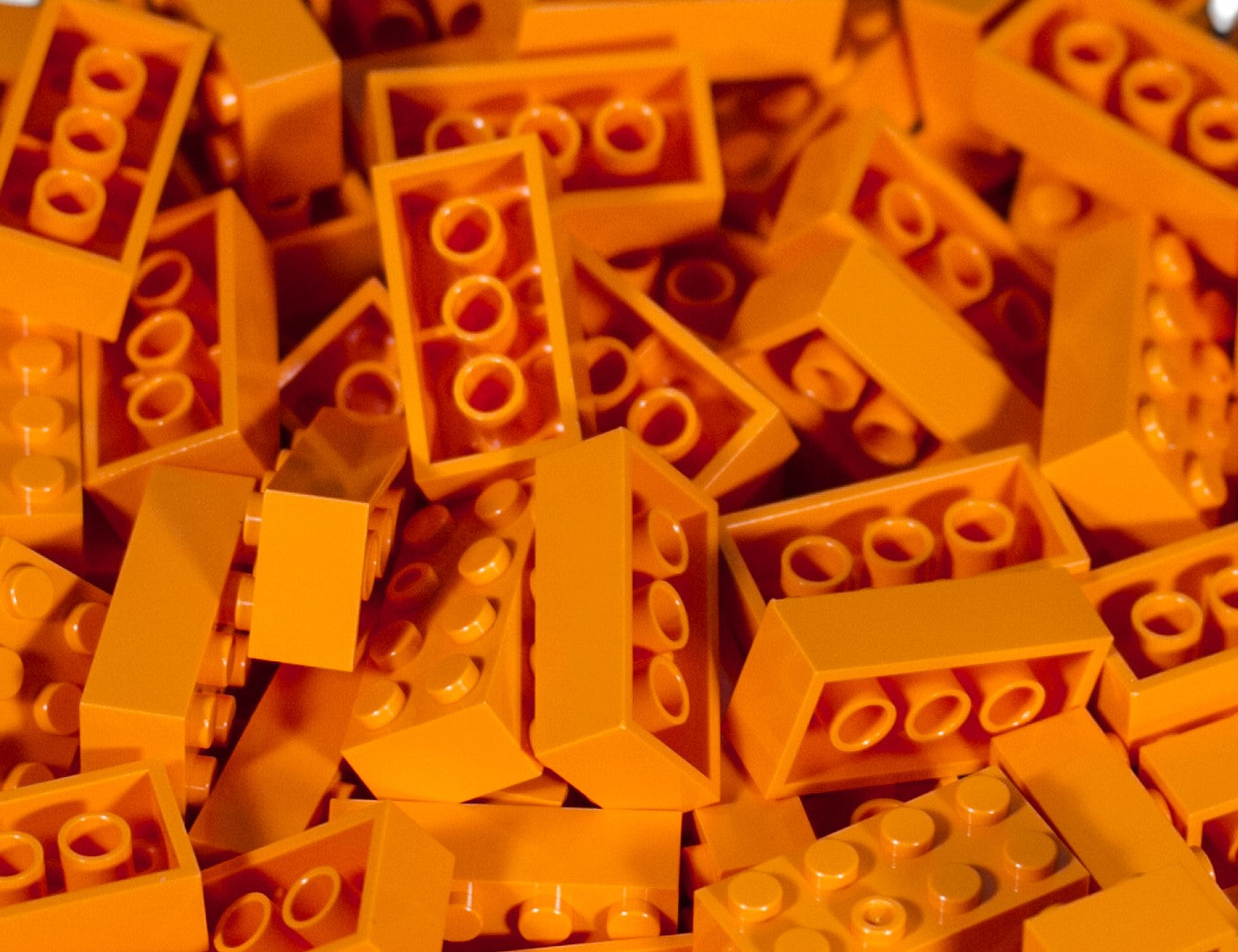 2x4 Brick 100 Pack (Orange)