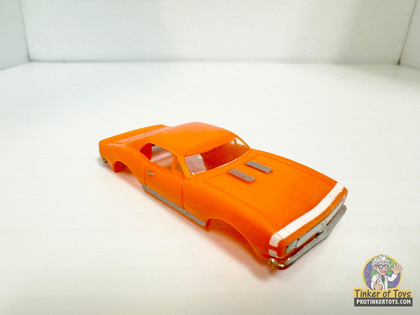 1967 Camaro Orange White Stripe | MM02061 | Model Motoring