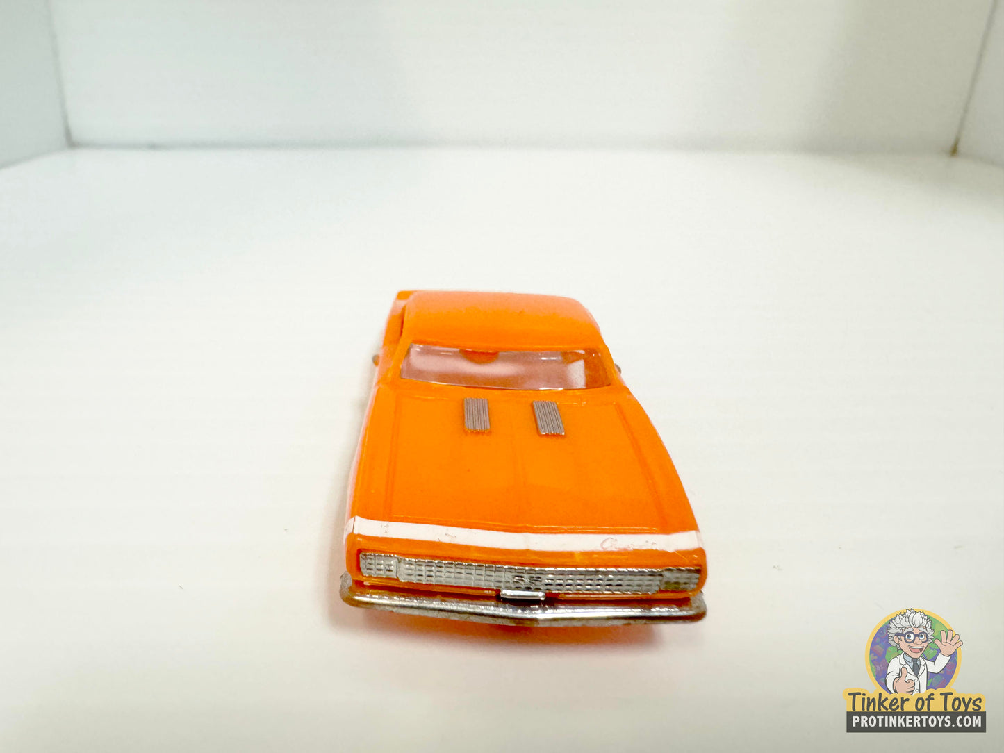 1967 Camaro Orange White Stripe | MM02061 | Model Motoring