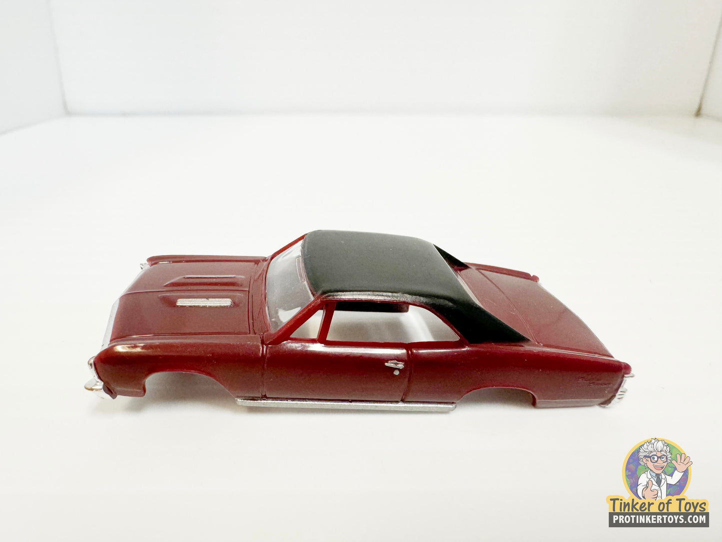 1967 Chevelle SS Vinyl Top Maroon Black | MM04050 | Model Motoring