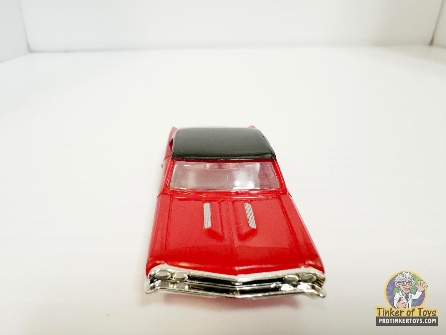 1967 Chevelle SS Vinyl Top Red Black | MM04100 | Model Motoring