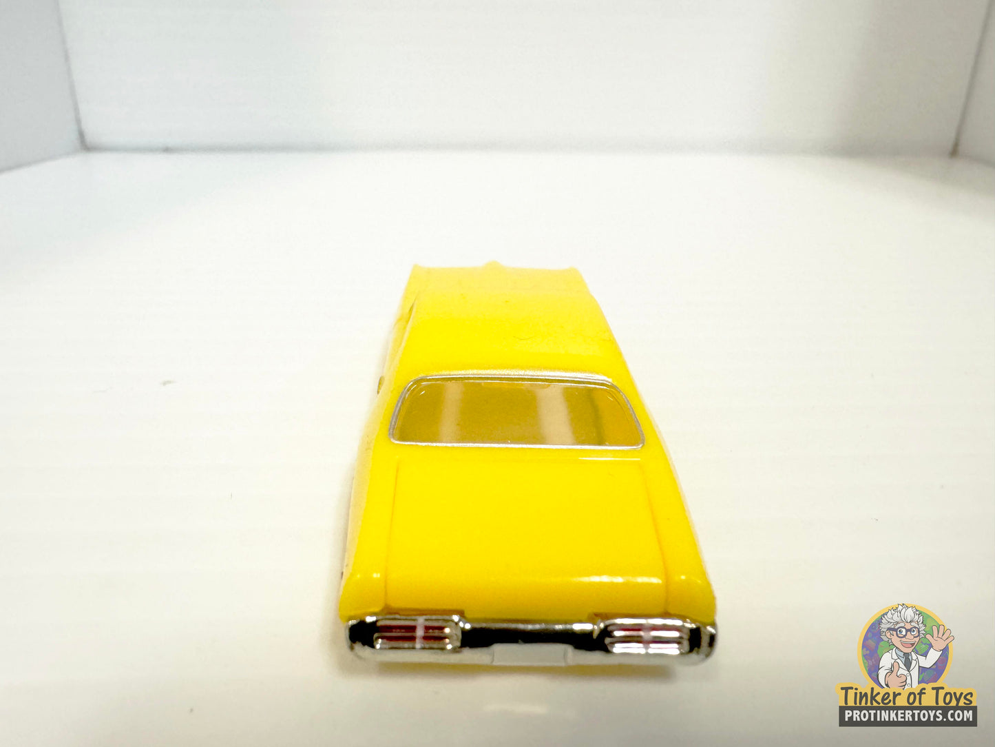 1969 GTO Hardtop Yellow | MM10090 | Model Motoring