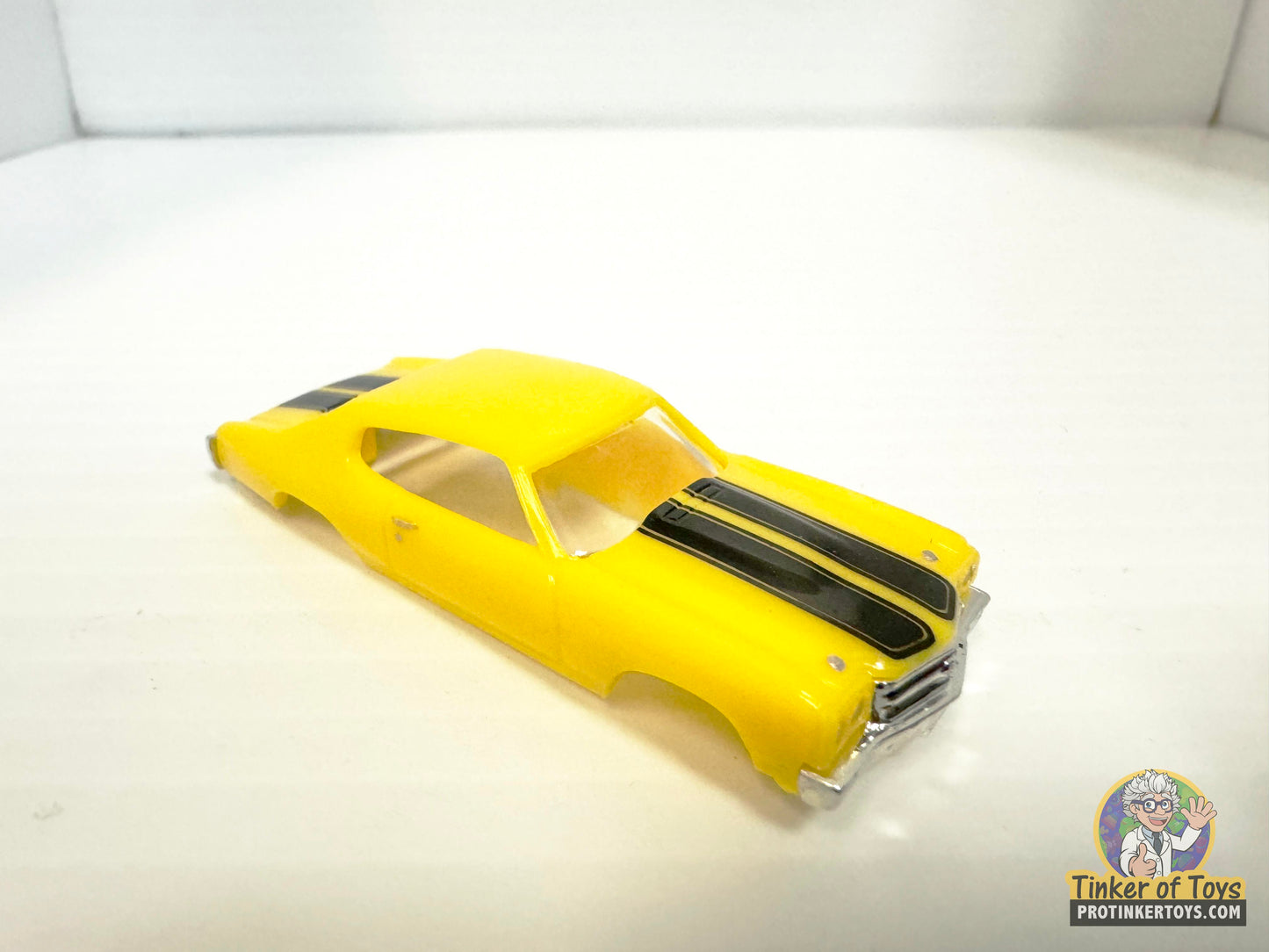 1970 Chevelle SS Yellow Black Stripes | MM13092 | Model Motoring