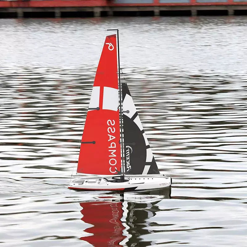 Compass 950mm  RC Sailboat – Entry-Level Remote Control Sailing Boat