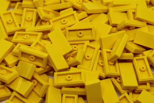 1x2 Tile Brick 200 Pack (Yellow)