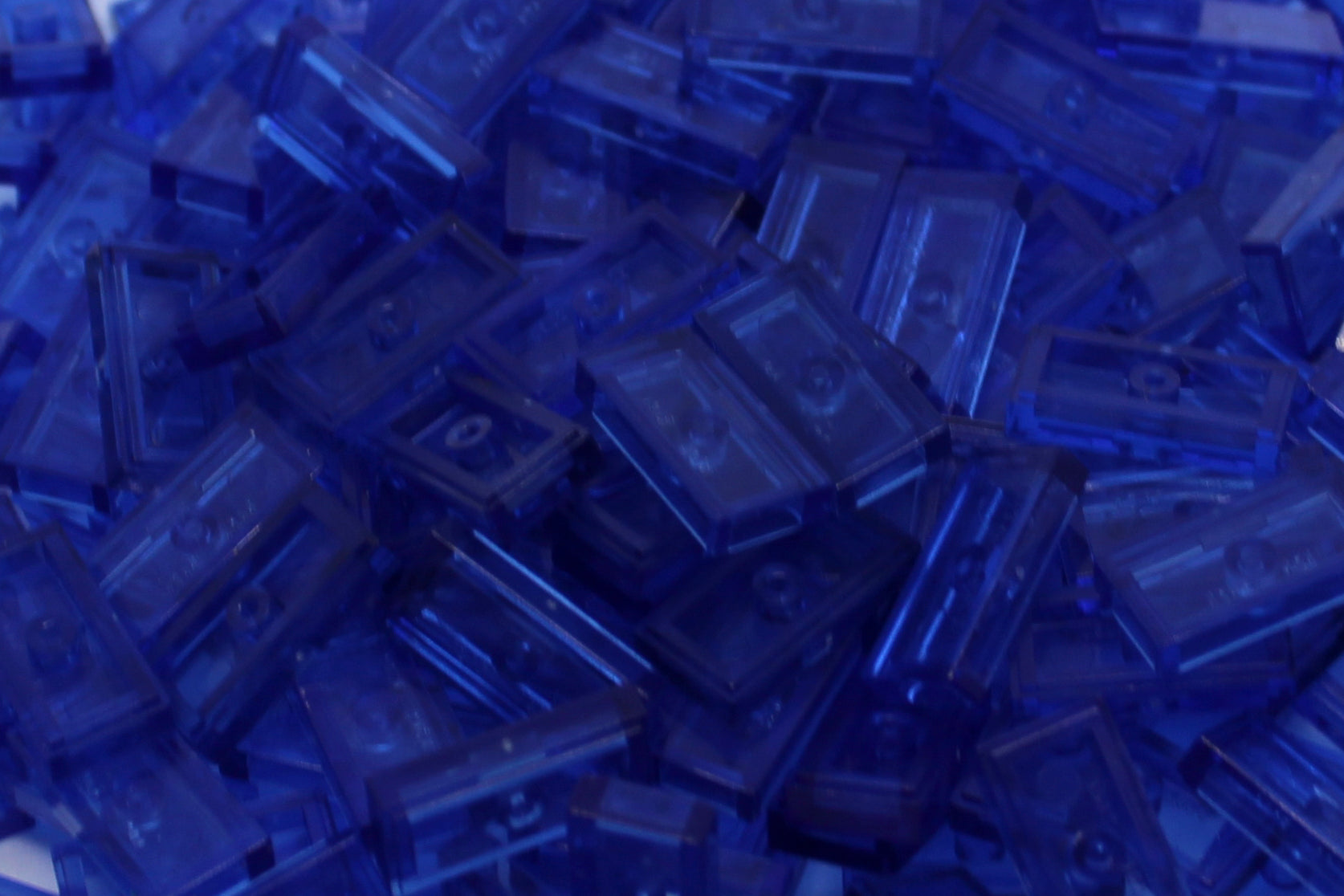 1x2 Tile Brick 200 Pack (Transparent Royal Blue)