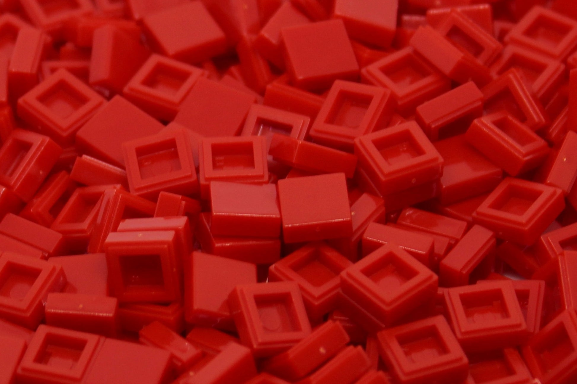 1x1 Tile Brick 300 Pack (Red)