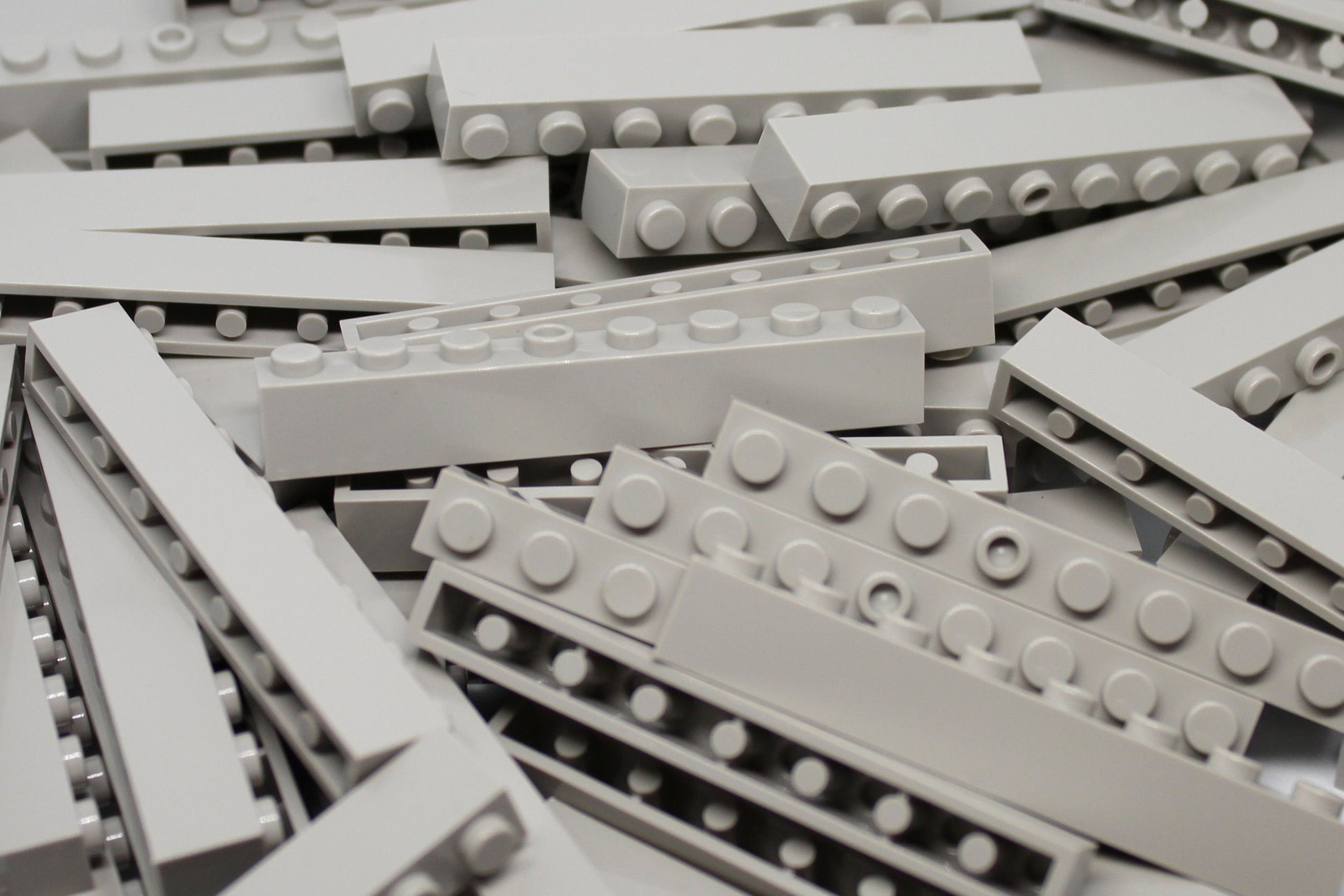 1x8 Stud Bricks 80 Pack (Light Gray)