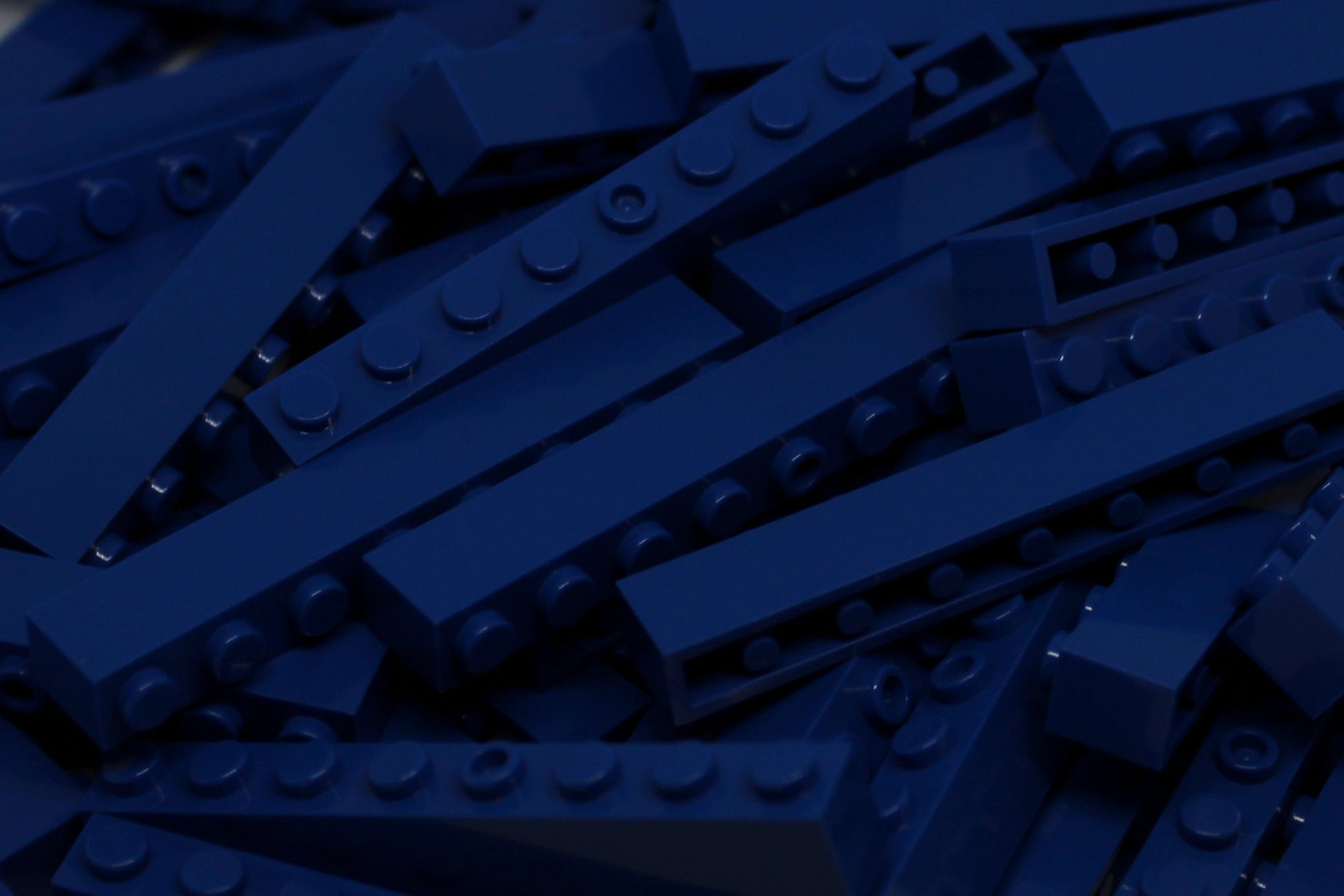 1x8 Stud Bricks 80 Pack (Royal Blue)
