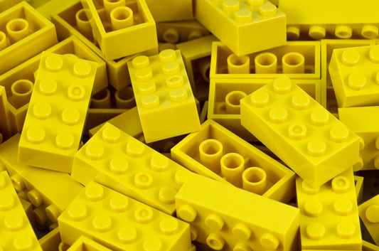2X4 Brick 100 Pack (Yellow)