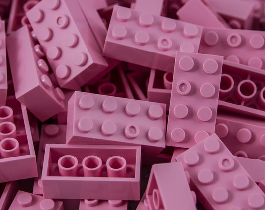 2X4 Brick 100 Pack (Baby Pink)