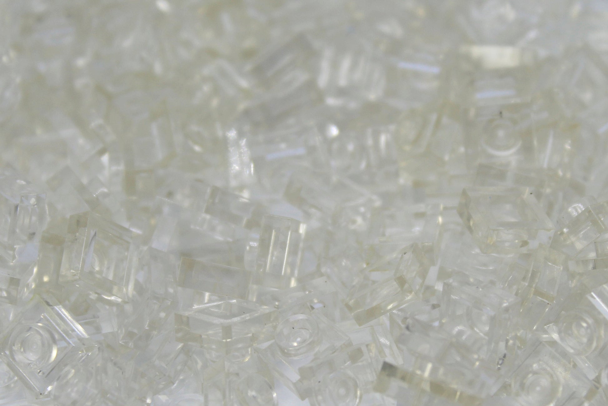 1X1X1/3 Stud Bricks 300 Pack (Clear)