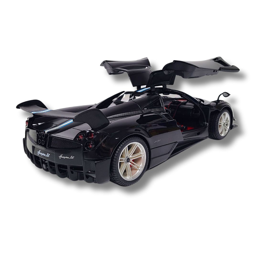 Rastar 1:14 Scale Pagani Huayra BC RC Car – Officially Licensed Remote Control Supercar