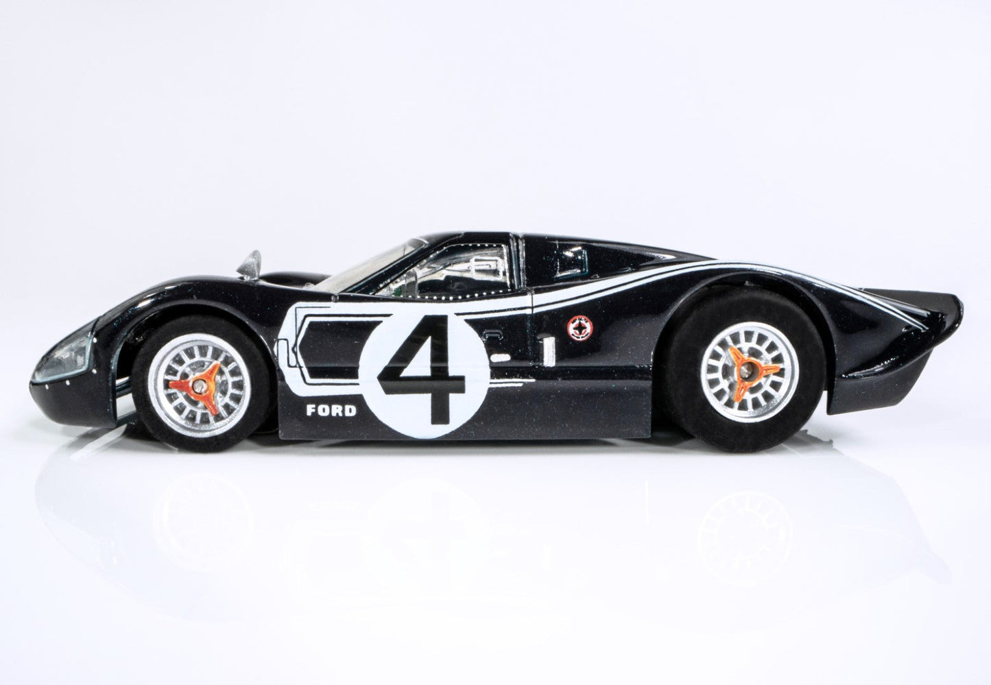 Ford GT40 Mark IV #4 Black | 22048 | AFX/Racemasters