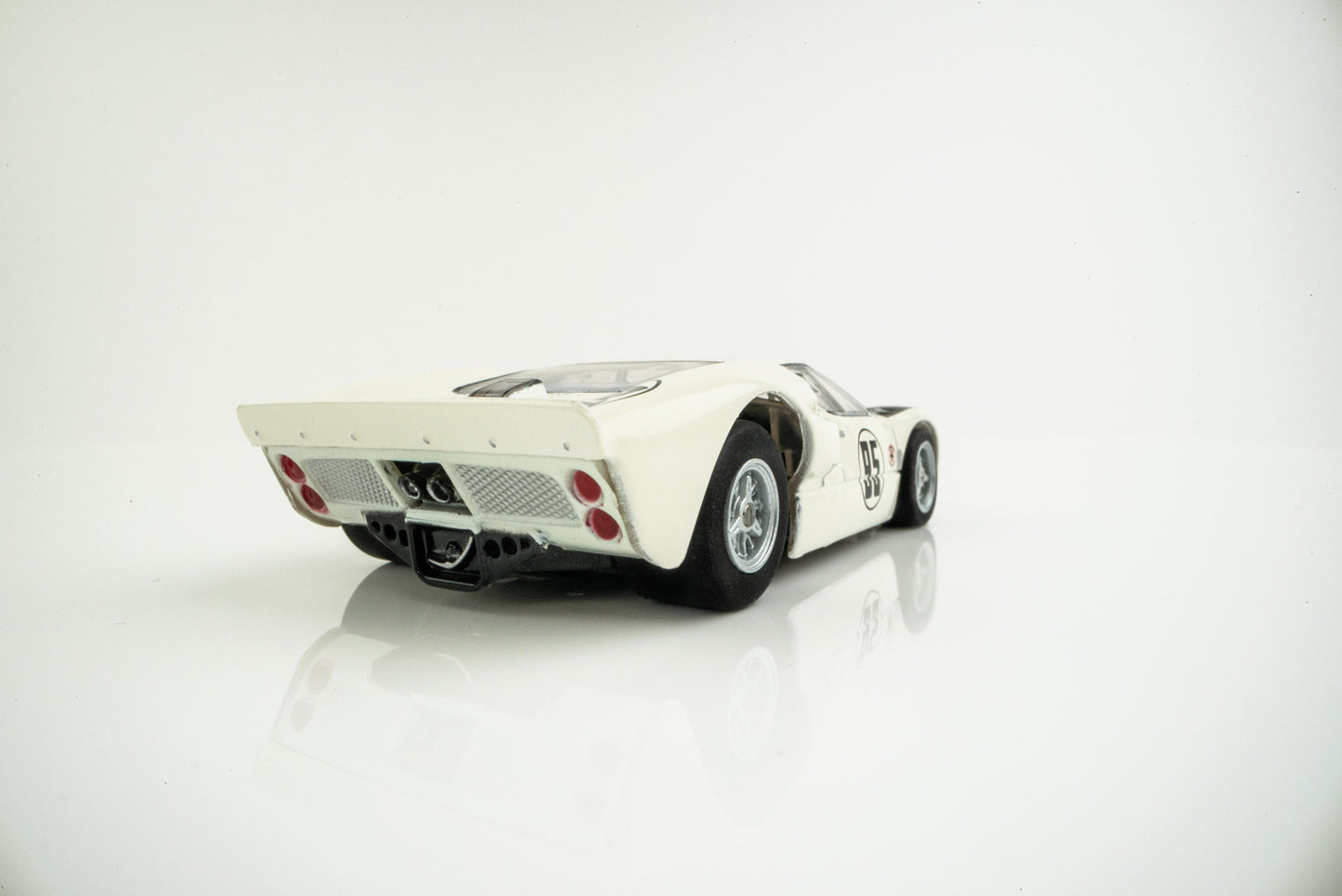 Ford GT Heritage #95 | 22056 | AFX/Racemasters