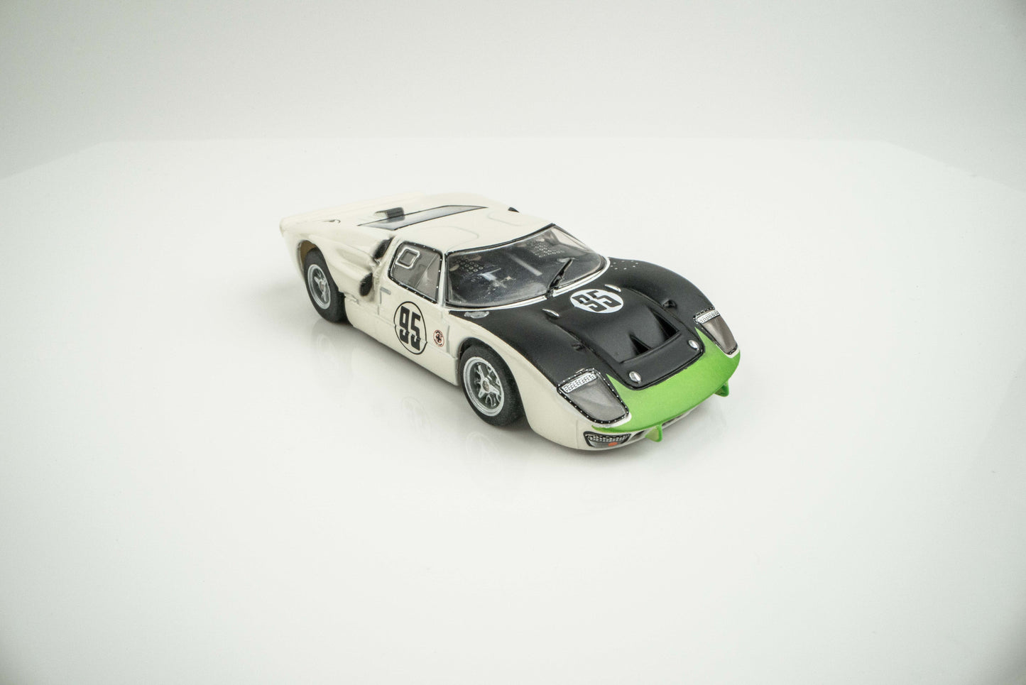 Ford GT Heritage #95 | 22056 | AFX/Racemasters